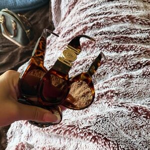 Tortoise Shell Sunglasses with Gold Accent bundle